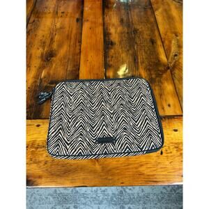 Vera Bradley Soft Sided Brown and black 15in Zip Up Laptop Case with Pocket